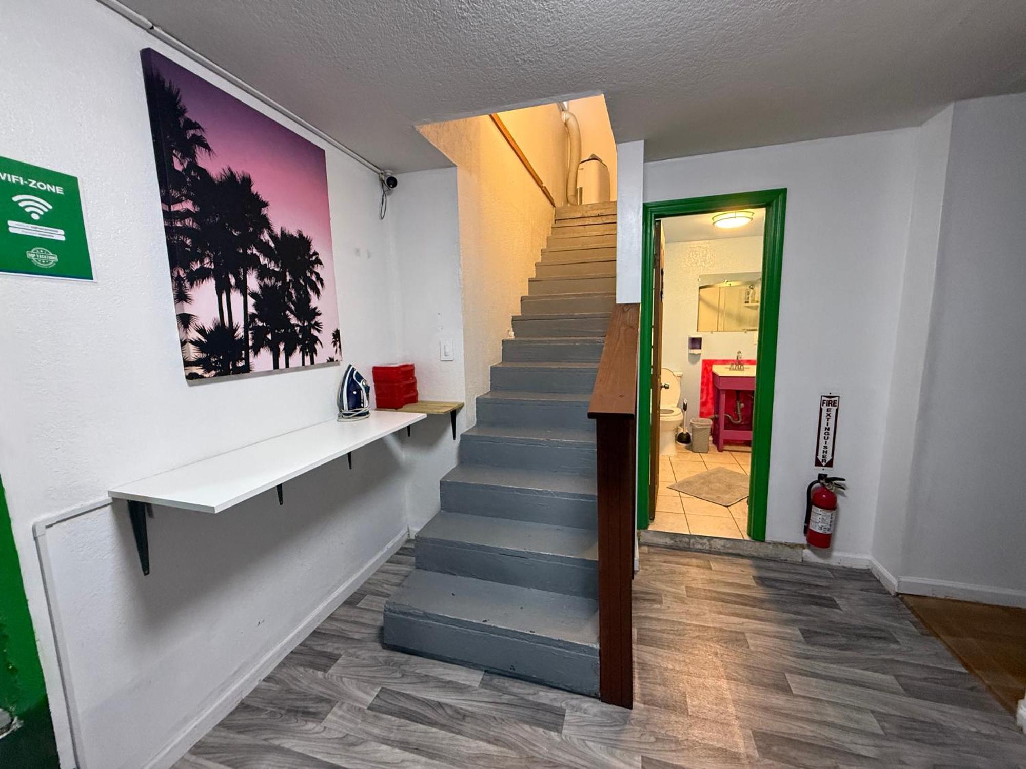 Oqp Vacations Hostel *